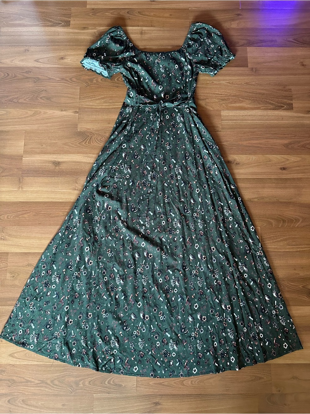 Hot Topic Green Thorn & Fable Woodland Creature Floral Maxi Dress - Picture 9 of 13
